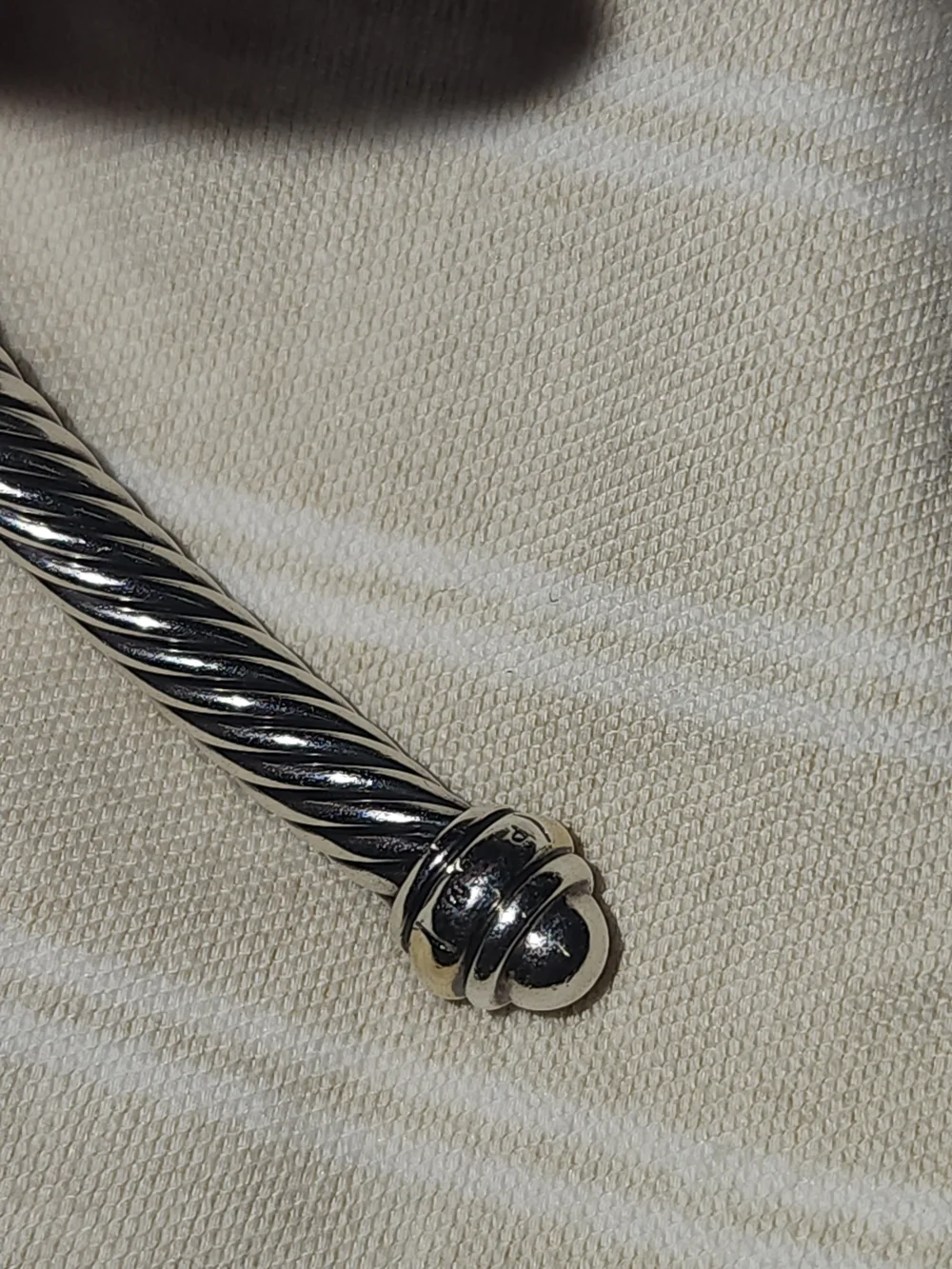 David Yurman Classic Cable Cuff Bracelet in Silver and Gold - Picture 5 of 6